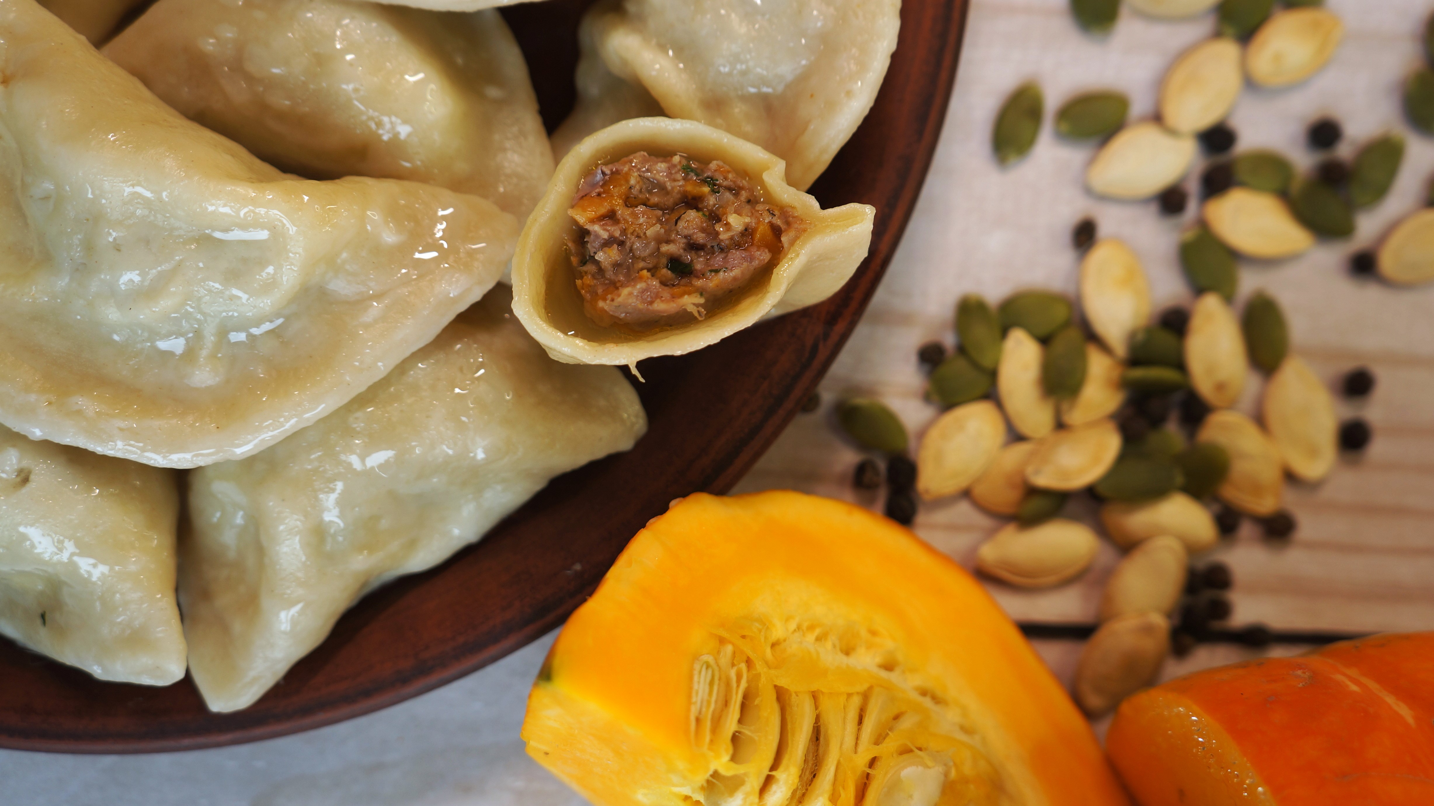 Пельмени классические с мясом и тыквой 250 г